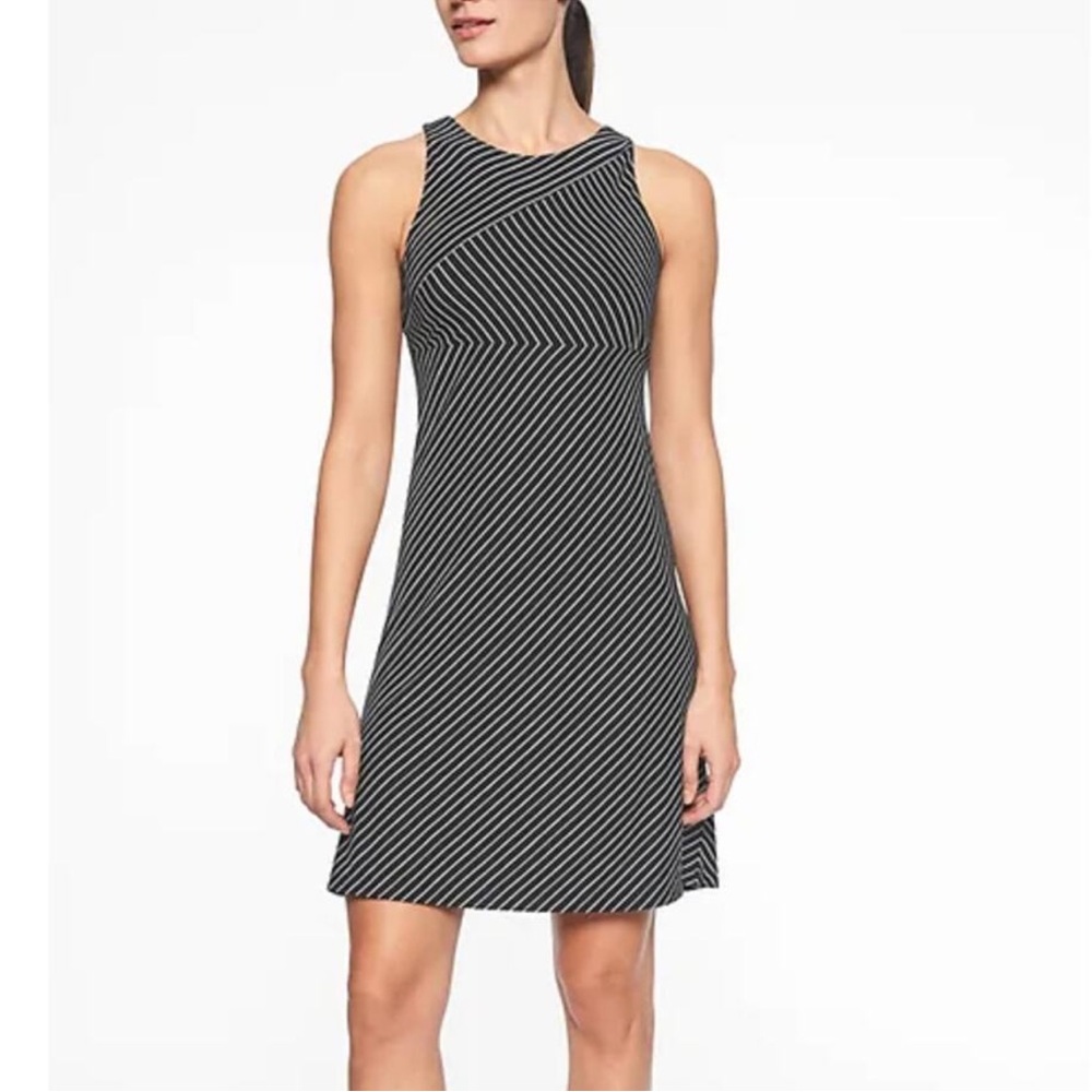 Athleta Santorini High Neck Mixed Black/White Striped Sleeveless Dress Size L